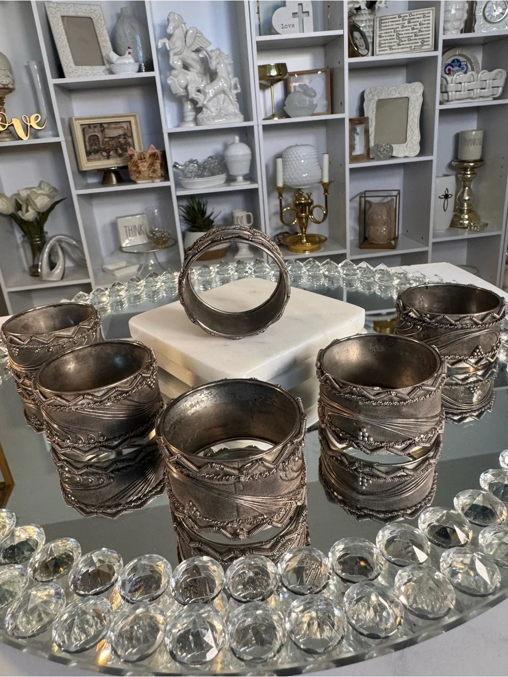 Set of 6 Vintage Ornate Victorian Filigree Napkin Rings - Silver Tone